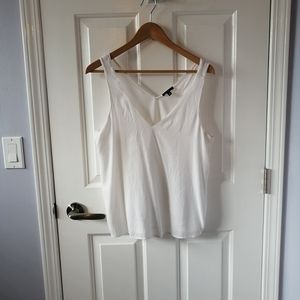 White v-neck tank